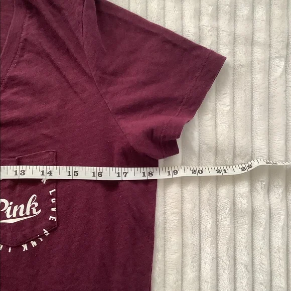 Pink Victoria’s Secret V-neck shirt size small - Picture 5 of 6